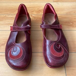 NAOT Handmade maryjane shoes from Israel, size 11